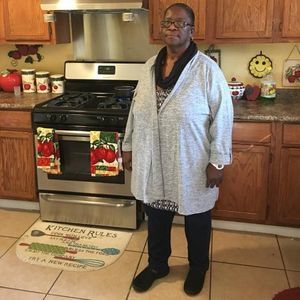 Meet your Posher, Alice